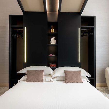 Dharma Luxury Hotel Rome Bagian luar foto