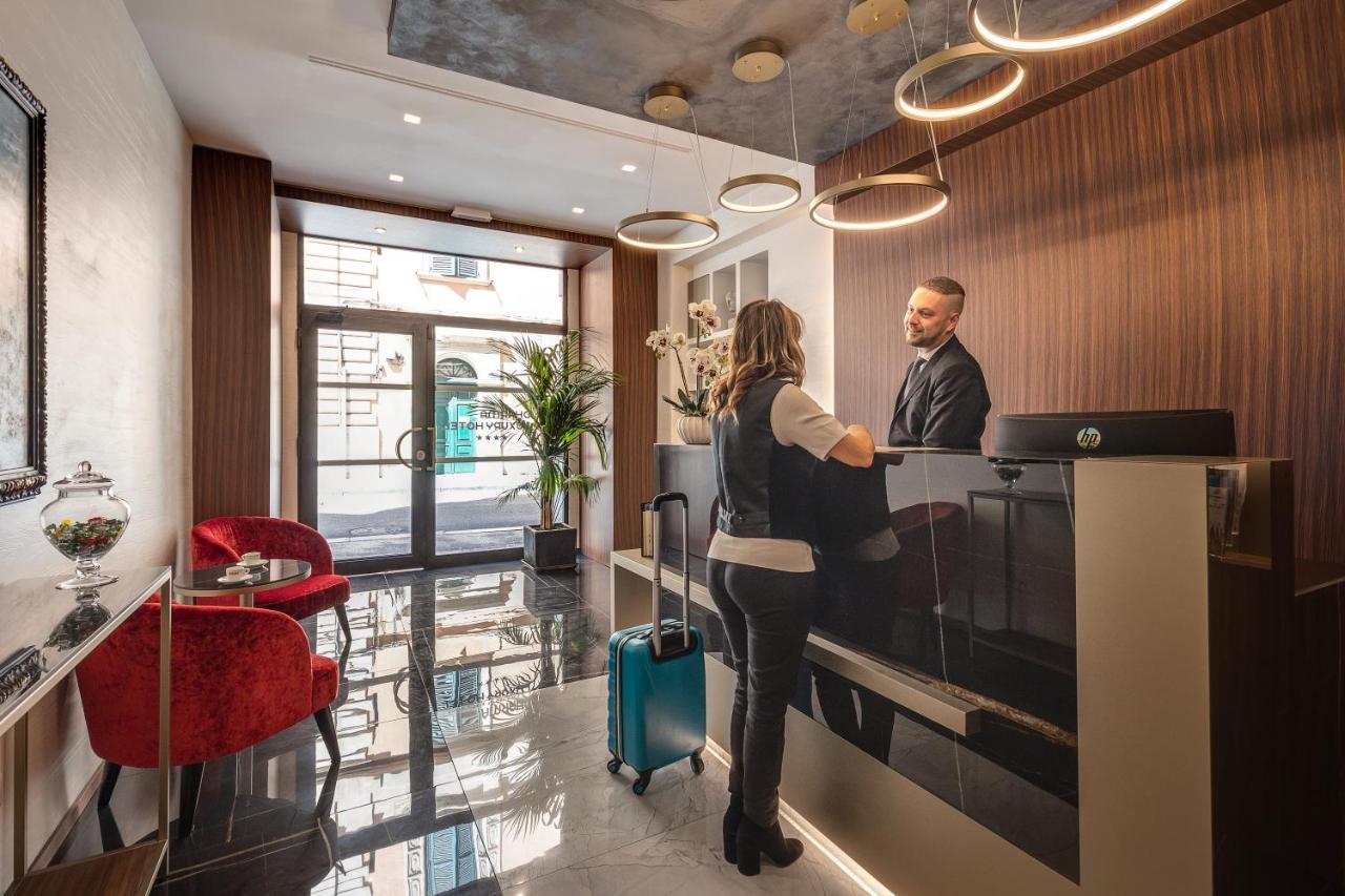 Dharma Luxury Hotel Rome Bagian luar foto