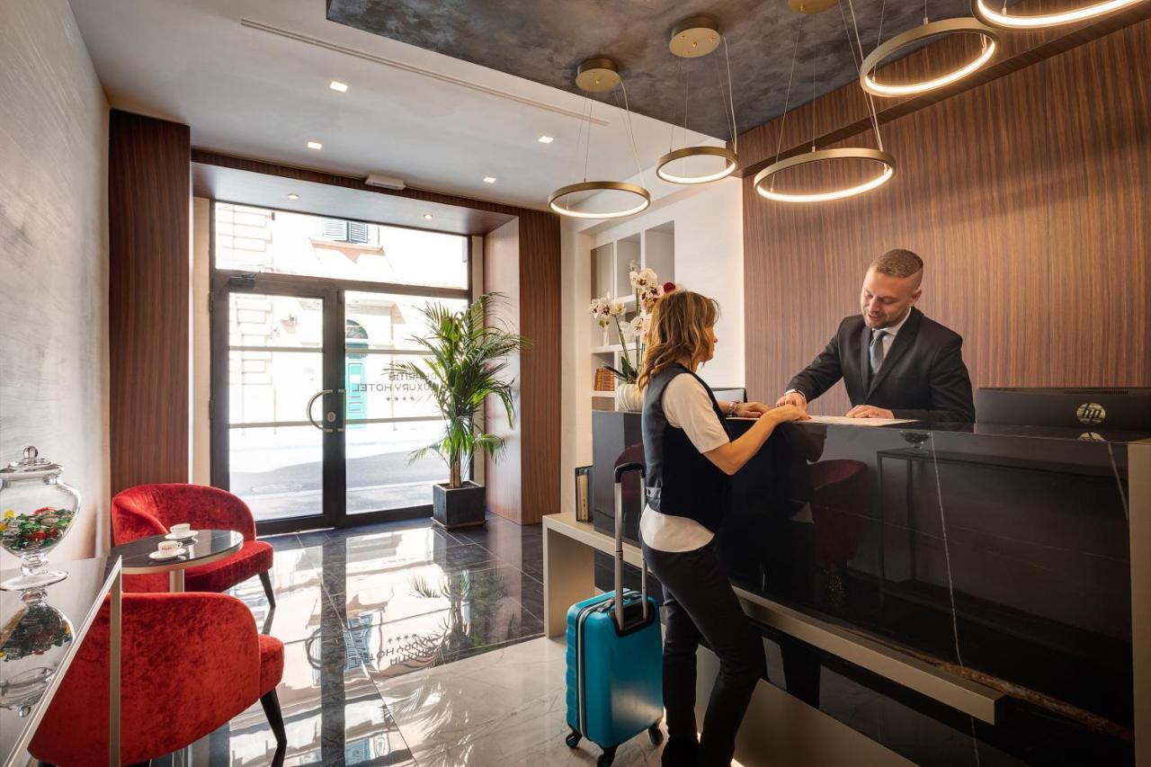 Dharma Luxury Hotel Rome Bagian luar foto