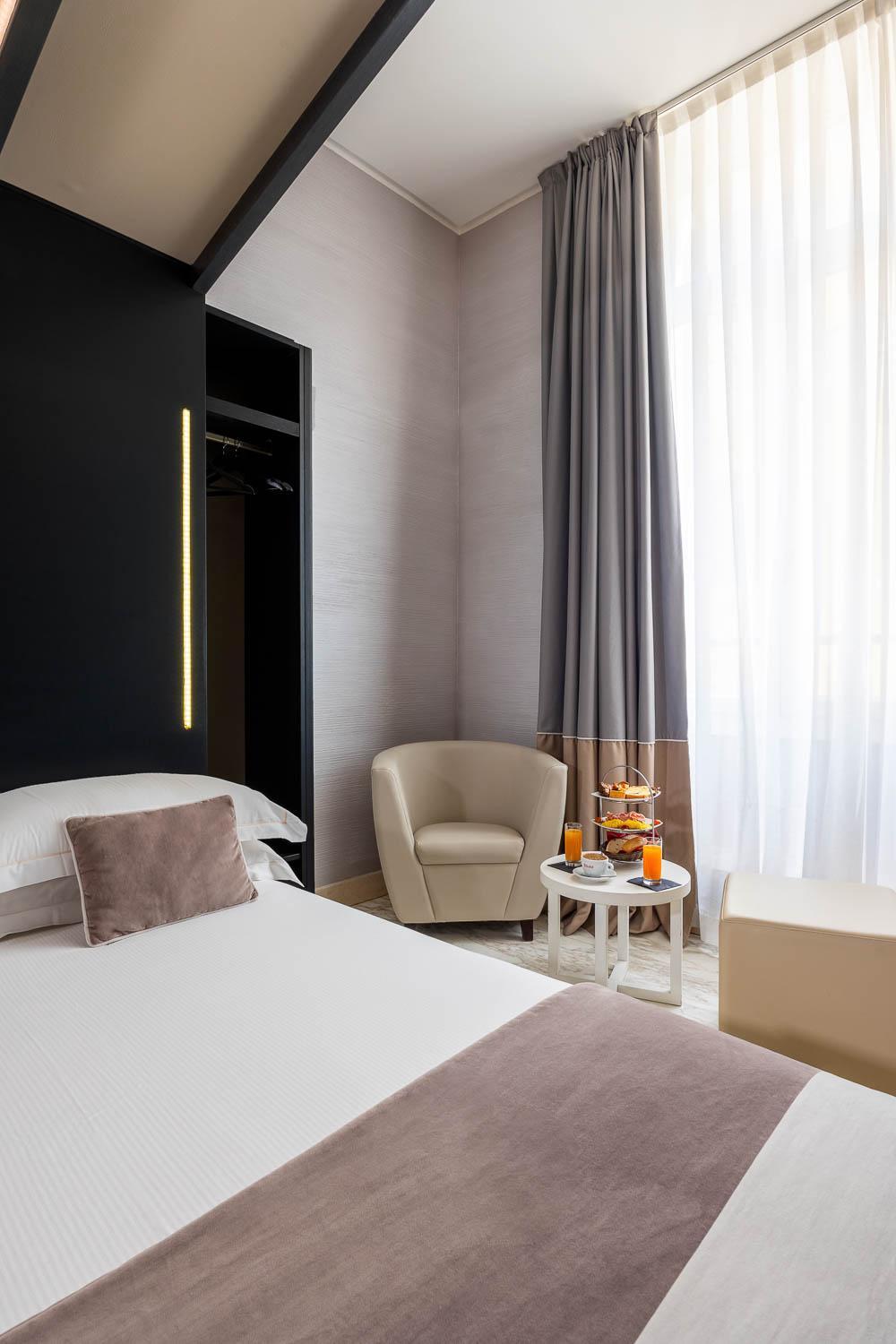 Dharma Luxury Hotel Rome Bagian luar foto