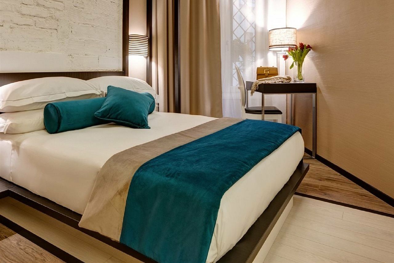 Dharma Luxury Hotel Rome Bagian luar foto
